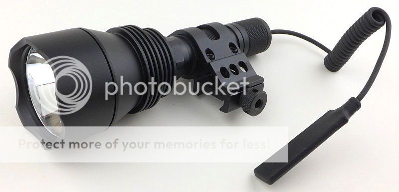 17%20Lumintop%20T5%20remote%20mount%20P1110342.jpg