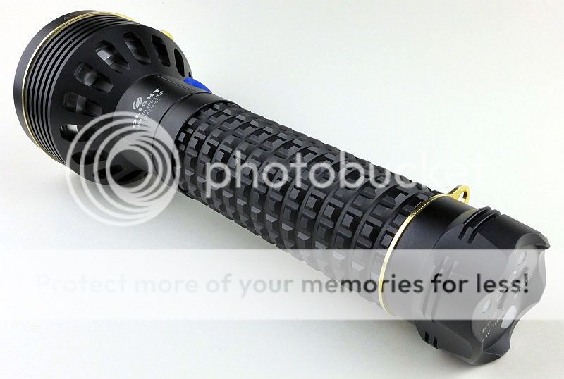 04%20Olight%20SR96%20rear%20angle%20P1100431.jpg