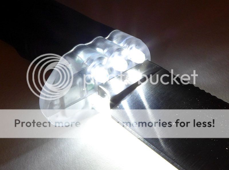 16%20Bladelight%20Fixed%20LEDs%20on%20P1130017.jpg