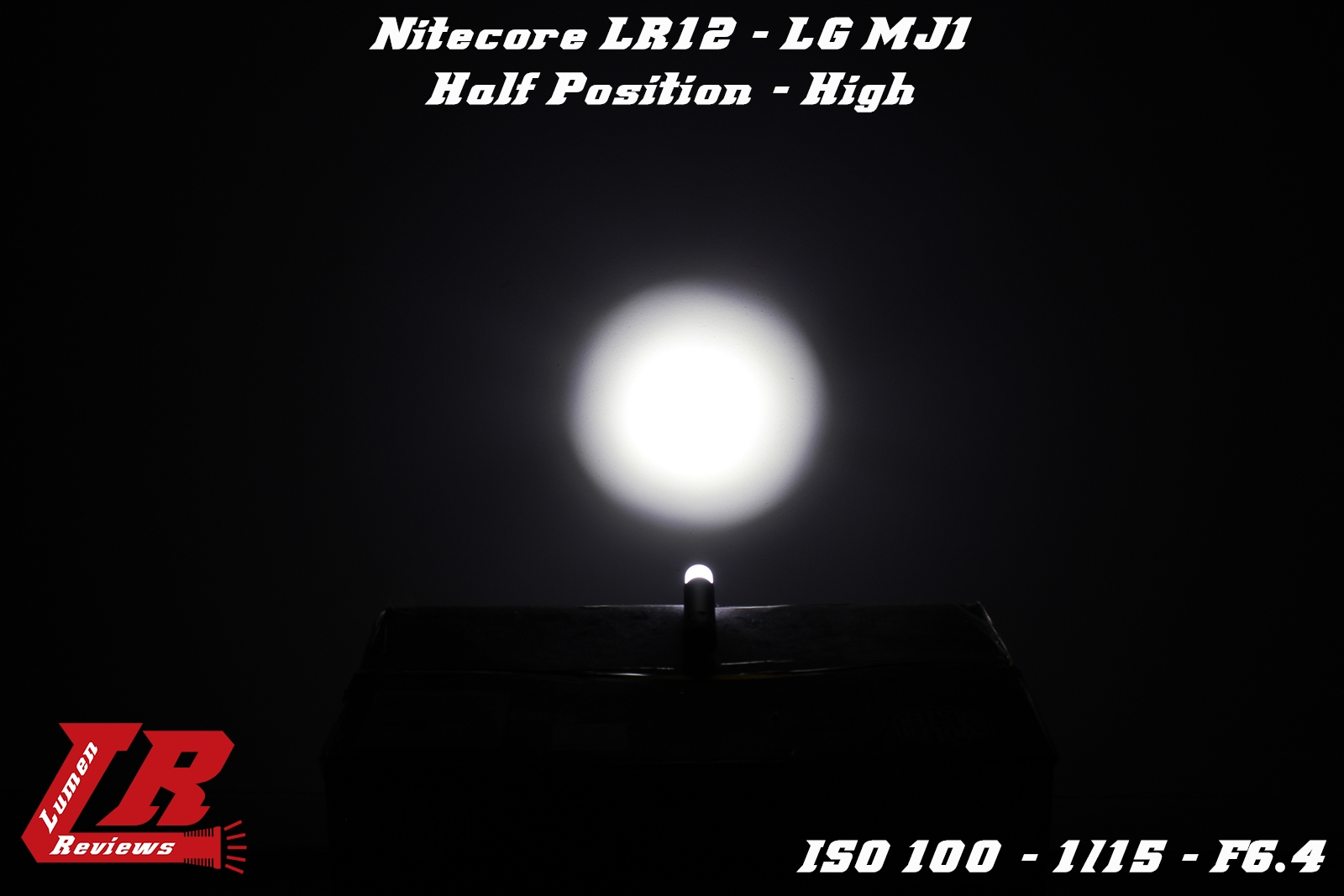 Nitecore_LR12_30.jpg