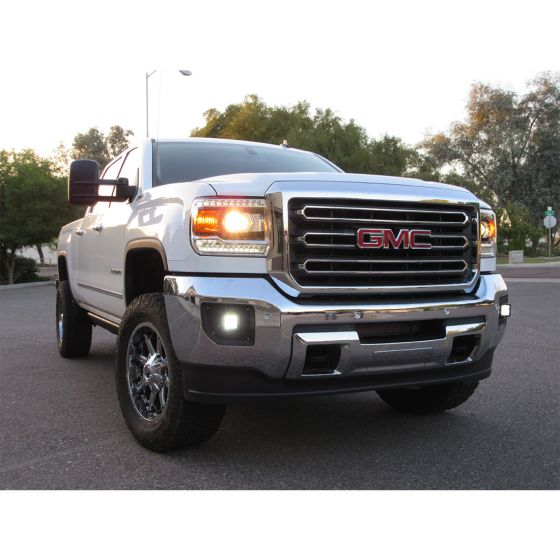 46543-GMC-2500-3500_2015_2017_Fog_Mount_Lifestyle-01_5.jpg