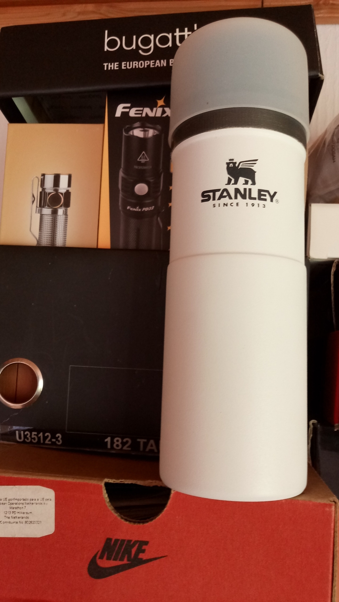 Stanley 0.7L GO Ceramivac ™ Bottle - Steel Thermos with Ceramic Inner  Surface