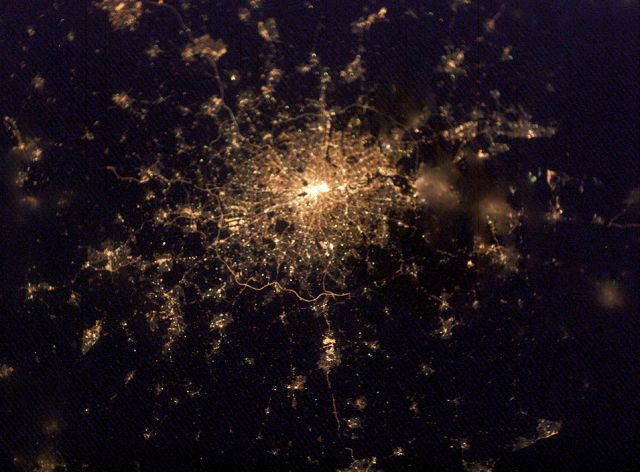 london_iss_c1.jpg