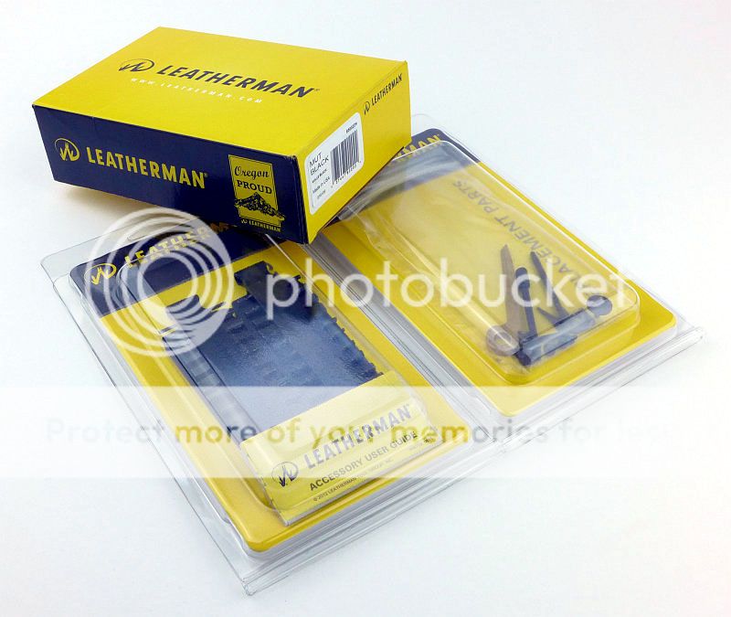 58%20MUT%20accessories%20boxed%20P1200933.jpg