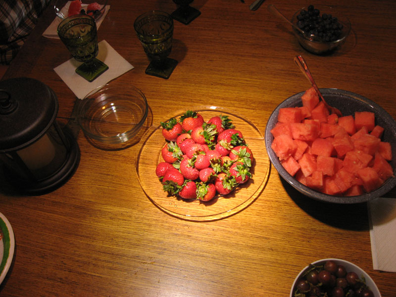 img-x603-kt4-mothernature-strawberries-x603.jpg