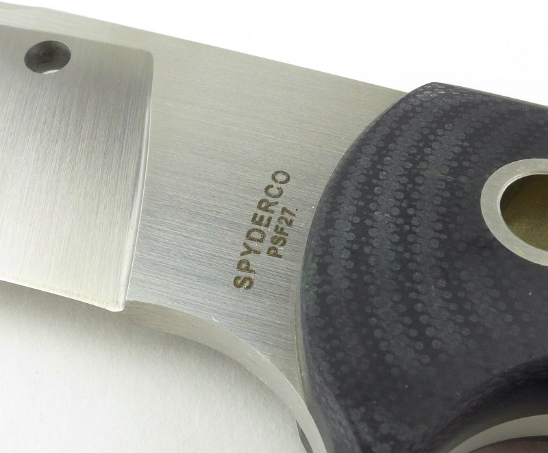 16-Spyderco-Bradley-steel-plunge-P1290795.jpg