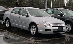 250px-2006_Ford_Fusion_%28US%29.jpg