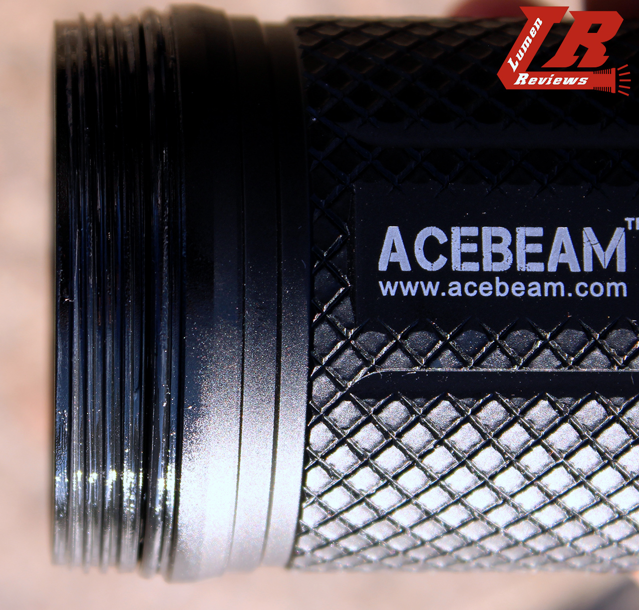 Acebeam_X80_22.jpg