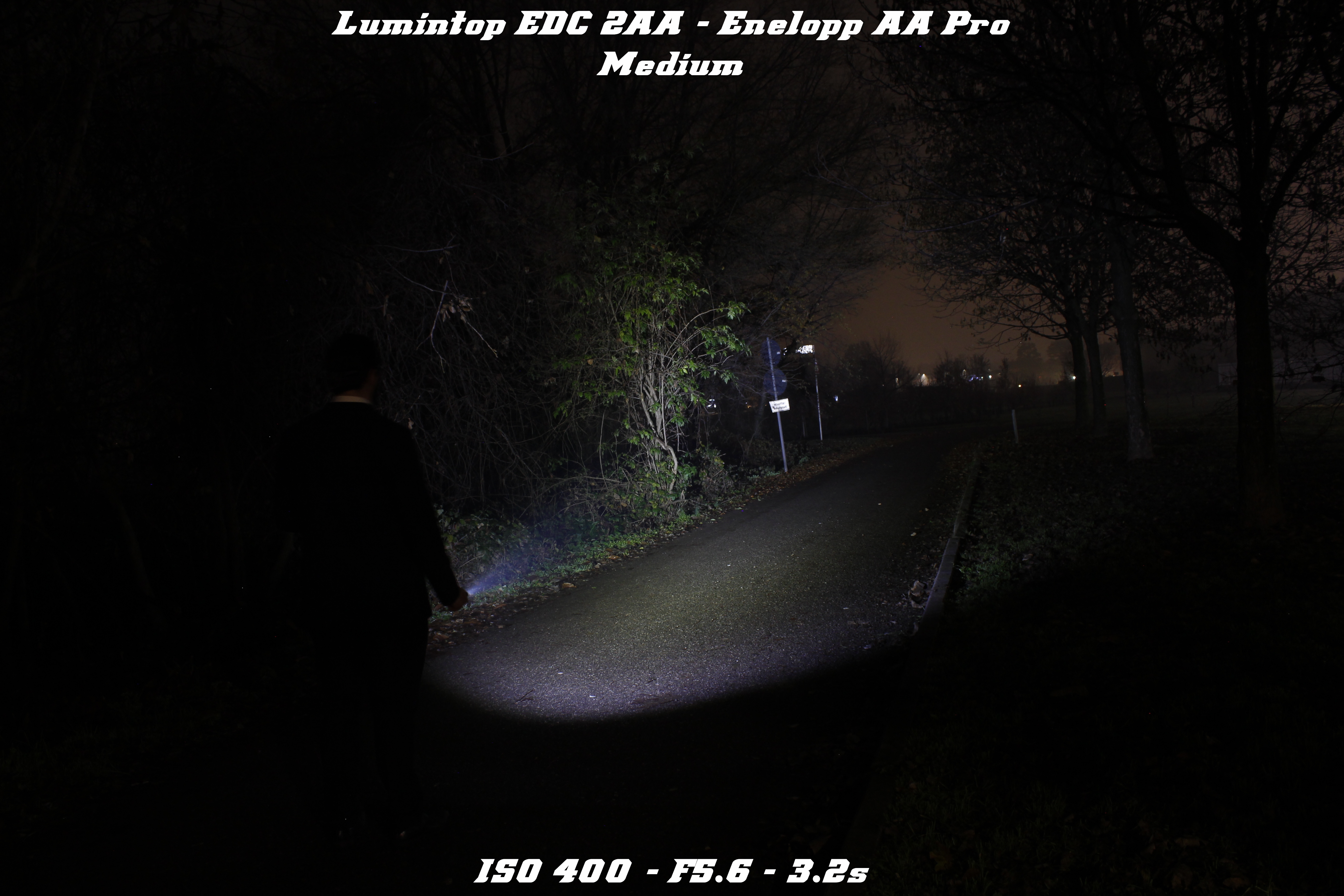 Lumintop_EDC_2AA_16.jpg