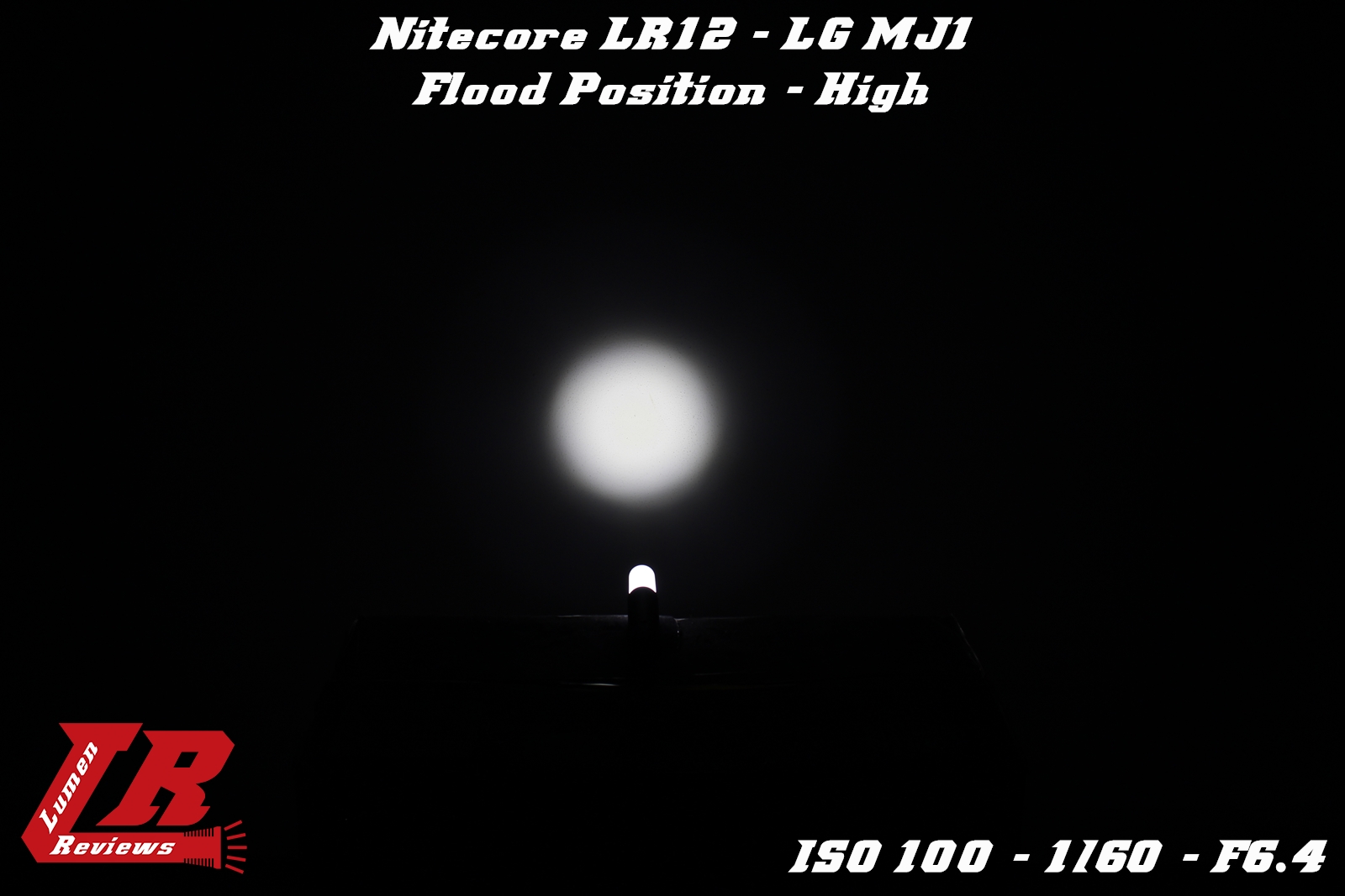 Nitecore_LR12_25.jpg